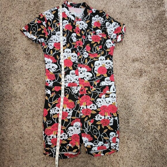 Glimms New York Skulls & Roses Fitted Cotton/Spandex Button Front Romper Mens L - Picture 9 of 12